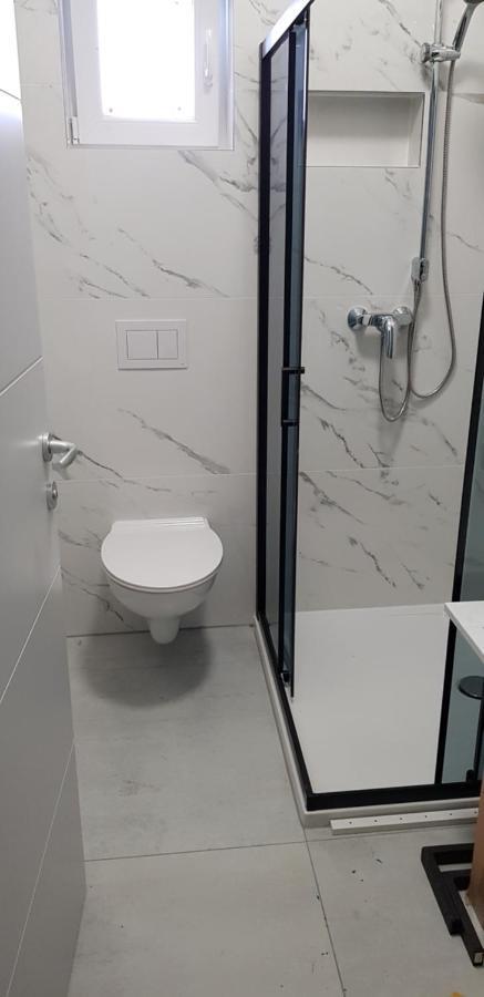 Kabashi Apartment Krk Town Buitenkant foto