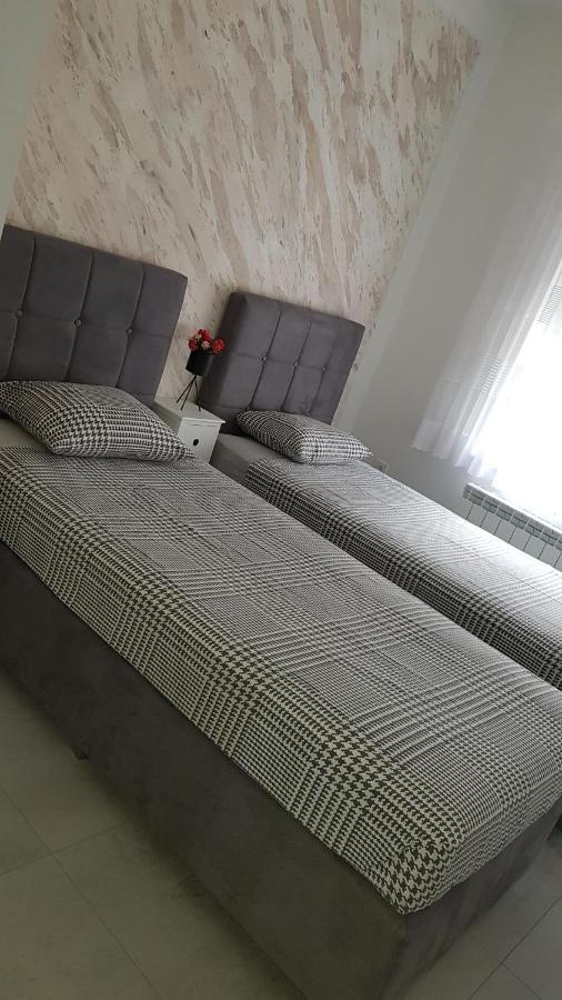 Kabashi Apartment Krk Town Buitenkant foto