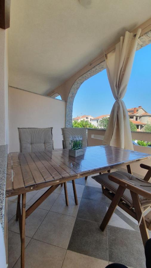 Kabashi Apartment Krk Town Buitenkant foto