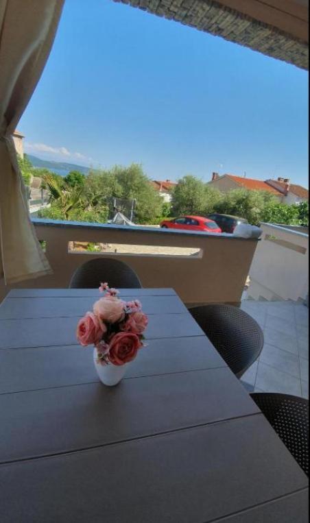 Kabashi Apartment Krk Town Buitenkant foto